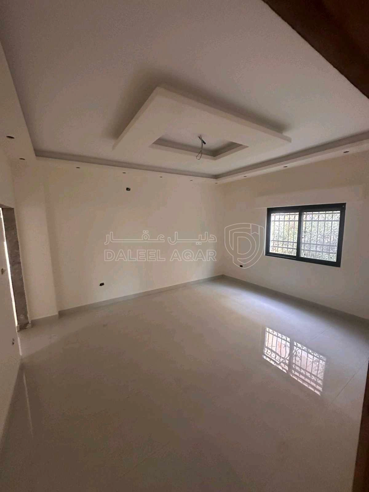 فيلا/منزل في مأدبا الخطابيه قرب مدرسه الخطابيه الاساسيه ومجمع سامي الطحان  - 125,000 دأ - صورة 1