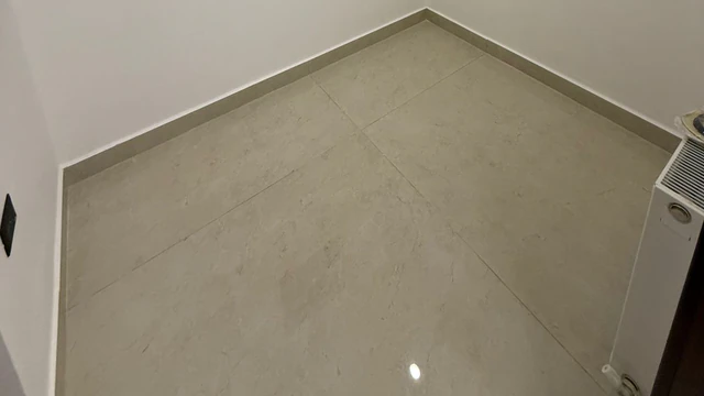 شقة في الجبيهة - خلف السيفوي  - 185,000 دأ - صورة NaN