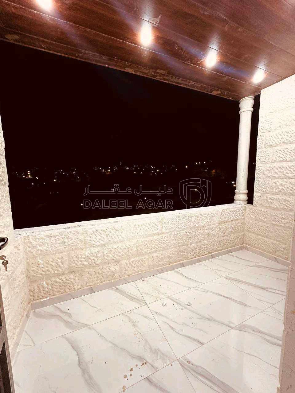 شقة في جرش ، جبل عتمات مقابل مدرسة فاطمة الزهراء للبنات  - 49,000 دأ - صورة 1
