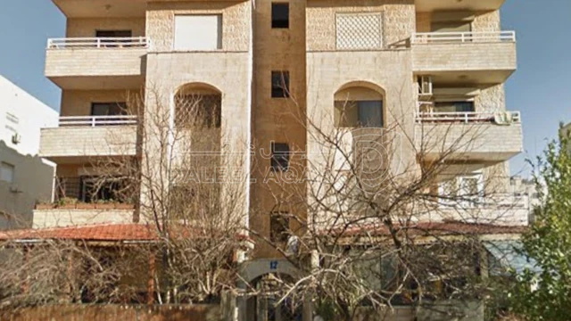شقة - ضاحية الرشيد- حي خلف الجامعة الاردنية- جانب بوابة  - 95000 دأ