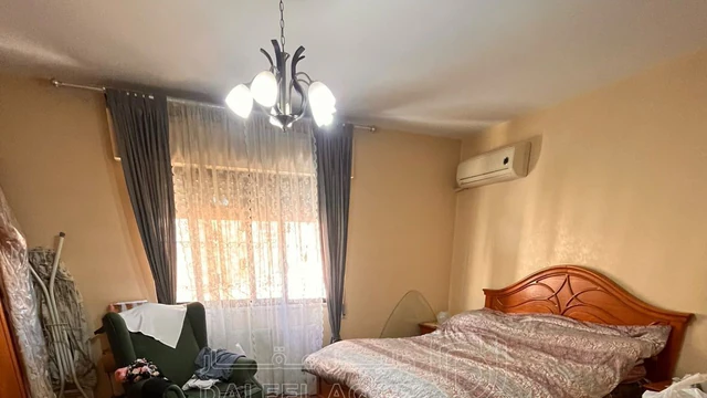شقة في ضاحية الرشيد- حي خلف الجامعة الاردنية- جانب بوابة  - 95,000 دأ - صورة NaN