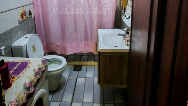 شقة في عمان - شارع الاستقلال - بجانب مسجد فخري سنجقية - 38,000 دأ - صورة NaN