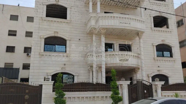 مبنى - ابو علندا خلف محكمه جنوب عمان - 220000 دأ