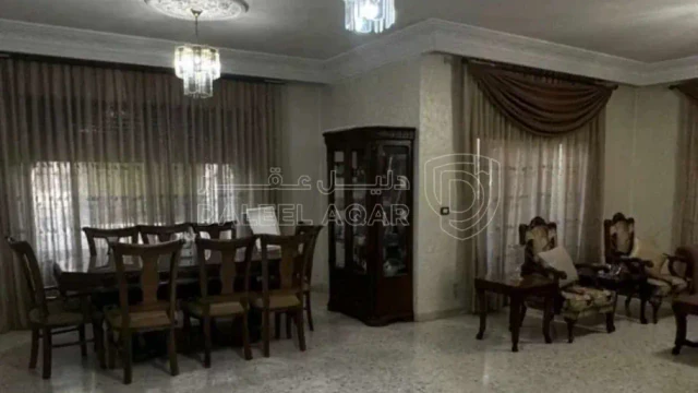 شقة - شقة لقطه في شميساني - 85000 دأ