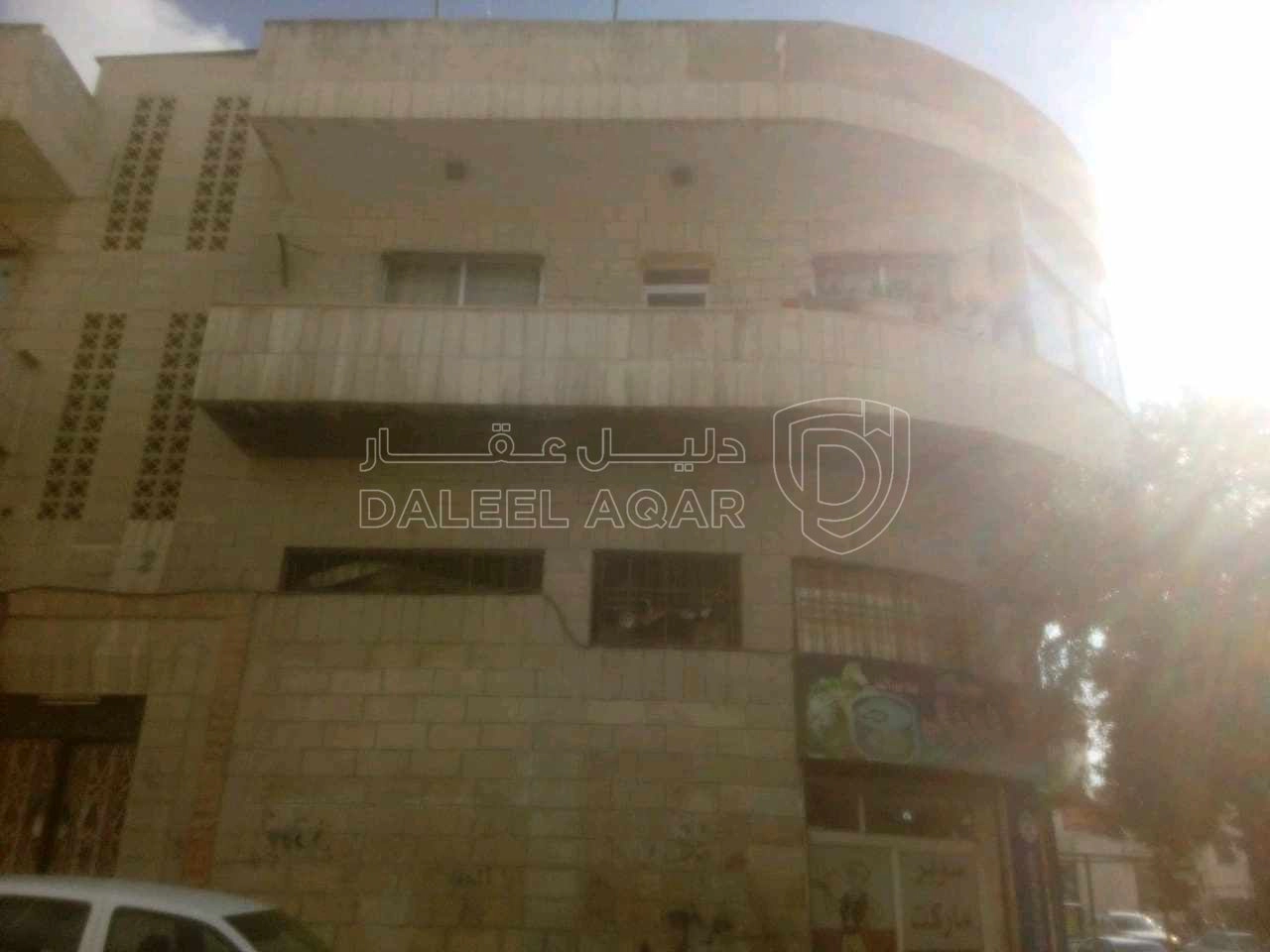 مبنى في عمان - القويسمة - حي النهايه - شارع محمد الحديد  - 290,000 دأ - صورة 1