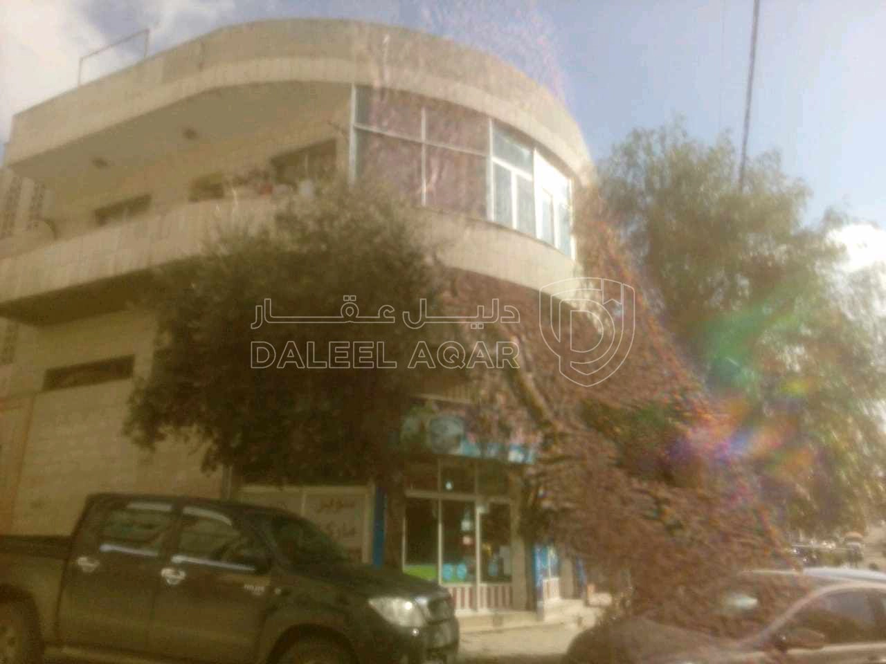 مبنى في عمان - القويسمة - حي النهايه - شارع محمد الحديد  - 290,000 دأ - صورة 1