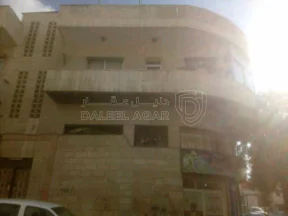 مبنى في عمان - القويسمة - حي النهايه - شارع محمد الحديد  - 290,000 دأ - صورة NaN