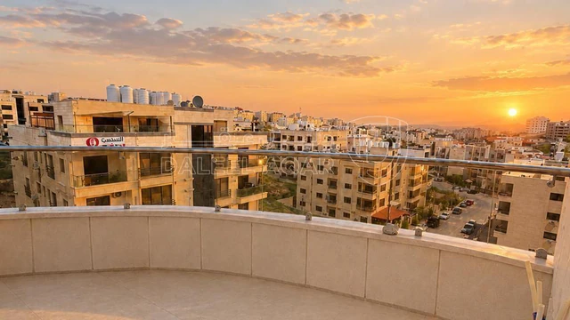 شقة - الجبيهة - حي الريان  - 65000 دأ