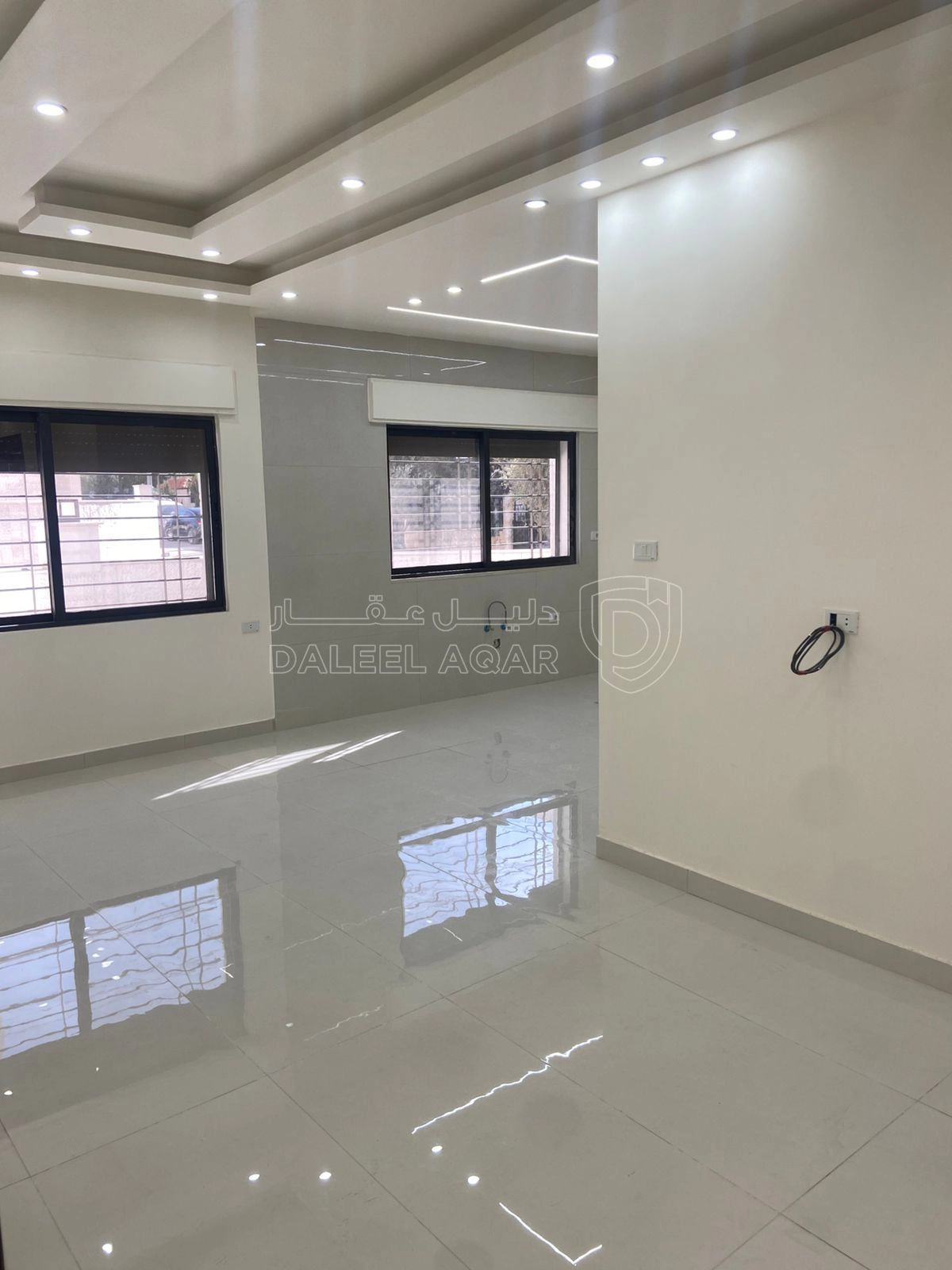 شقة في شقة امامية لقطة جديدة 132 متر في ضاحية الامير علي  - 60,000 دأ - صورة 1