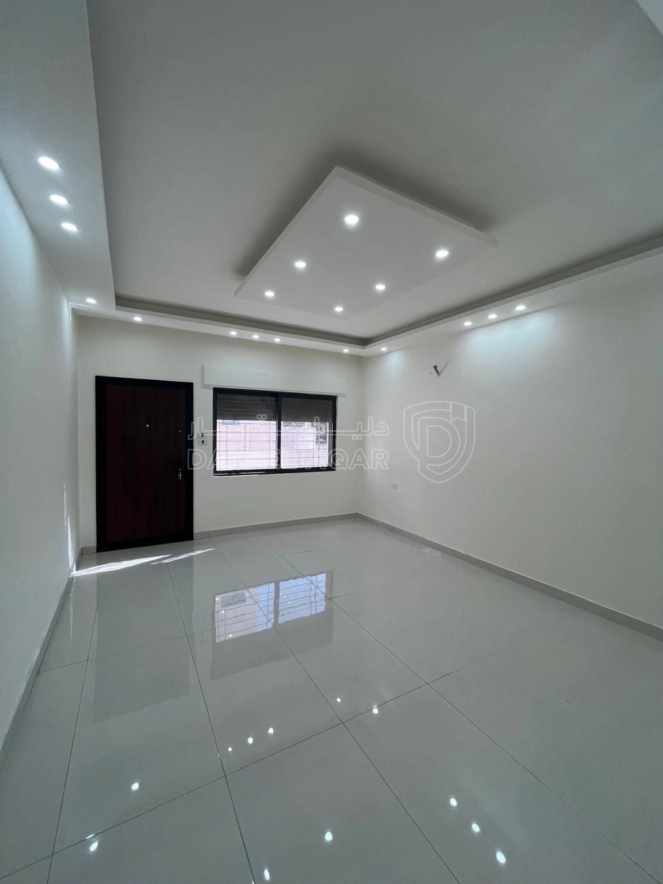 شقة في شقة امامية لقطة جديدة 132 متر في ضاحية الامير علي  - 60,000 دأ - صورة 1