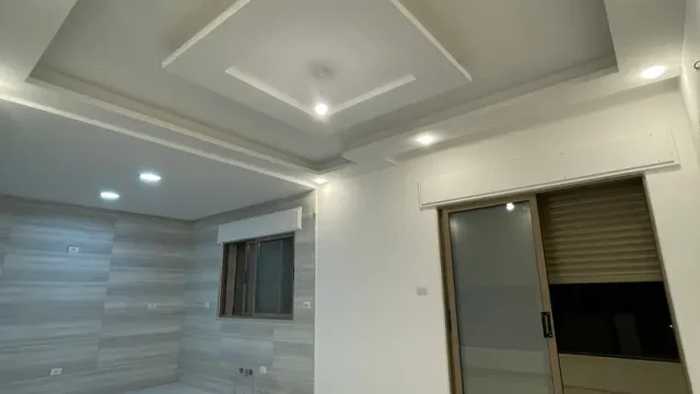 شقة - قرب الراعي مول - 65000 دأ