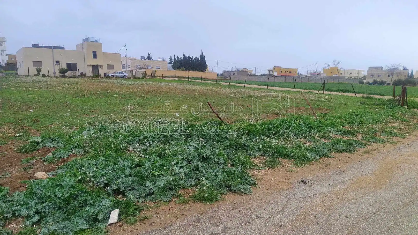 أرض في مأدبا الفيصلية الكفير الغربي - 30,000 دأ - صورة 1