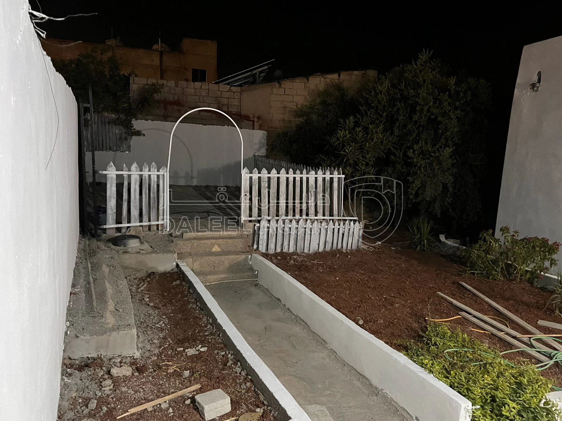 فيلا/منزل في أريد البارحه شارع القدس  - 45,000 دأ - صورة 11