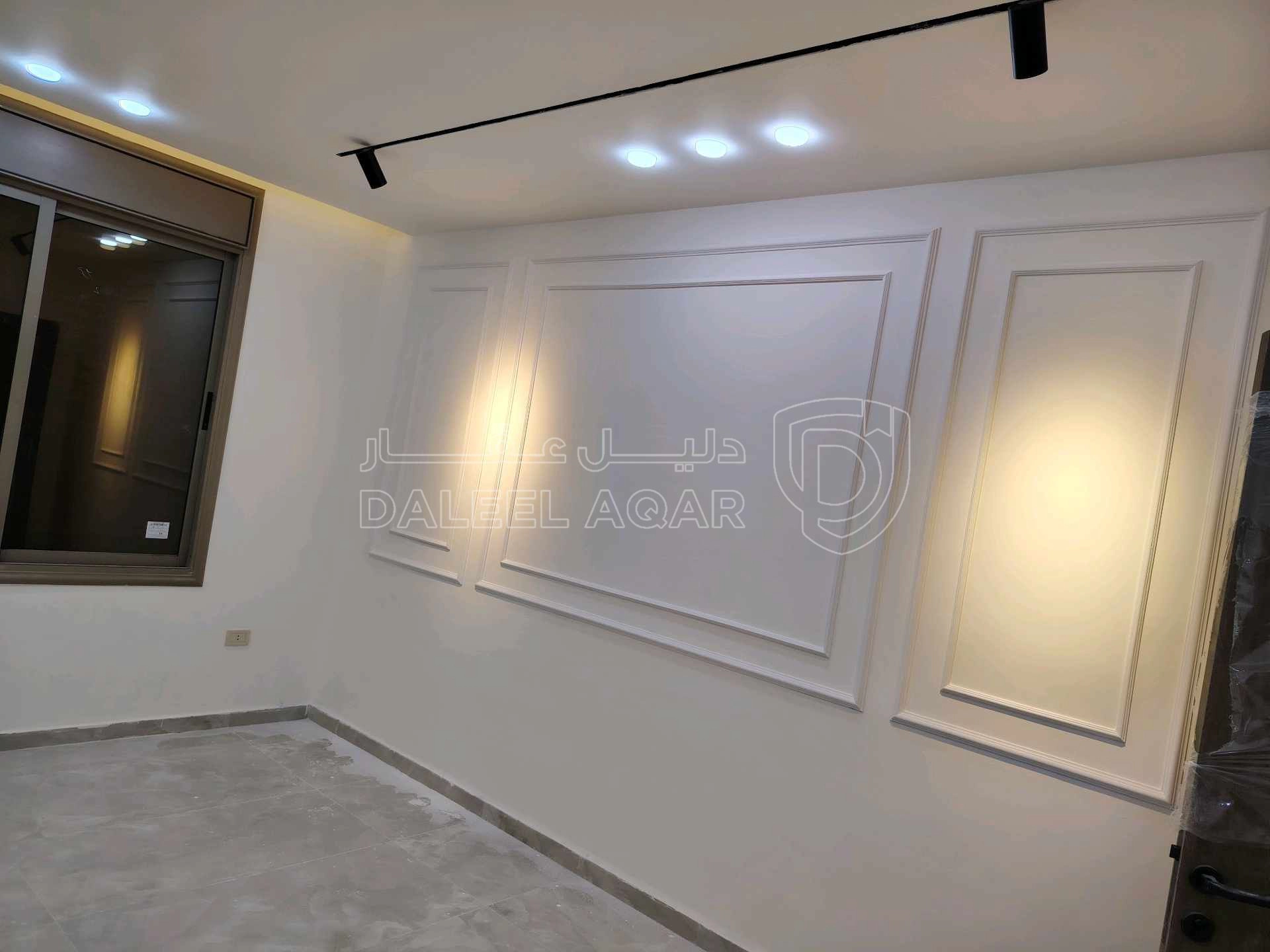 شقة في شقه ١٦٥م طابق اول فني للبيع خلف دوار الثقافة  - 68,000 دأ - صورة 1