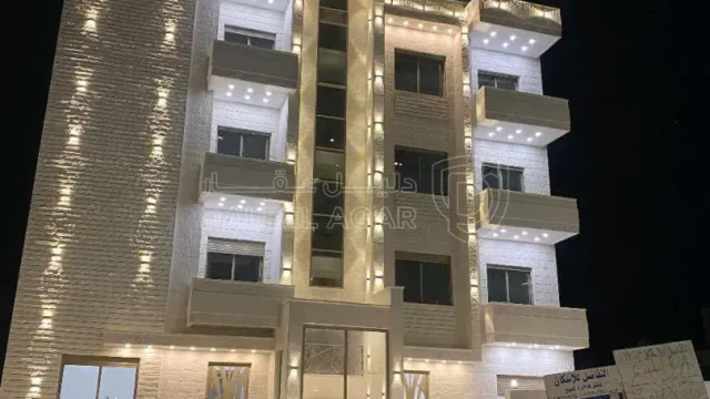 شقة - حي عدن قرب دوار الجبالي  - 39000 دأ