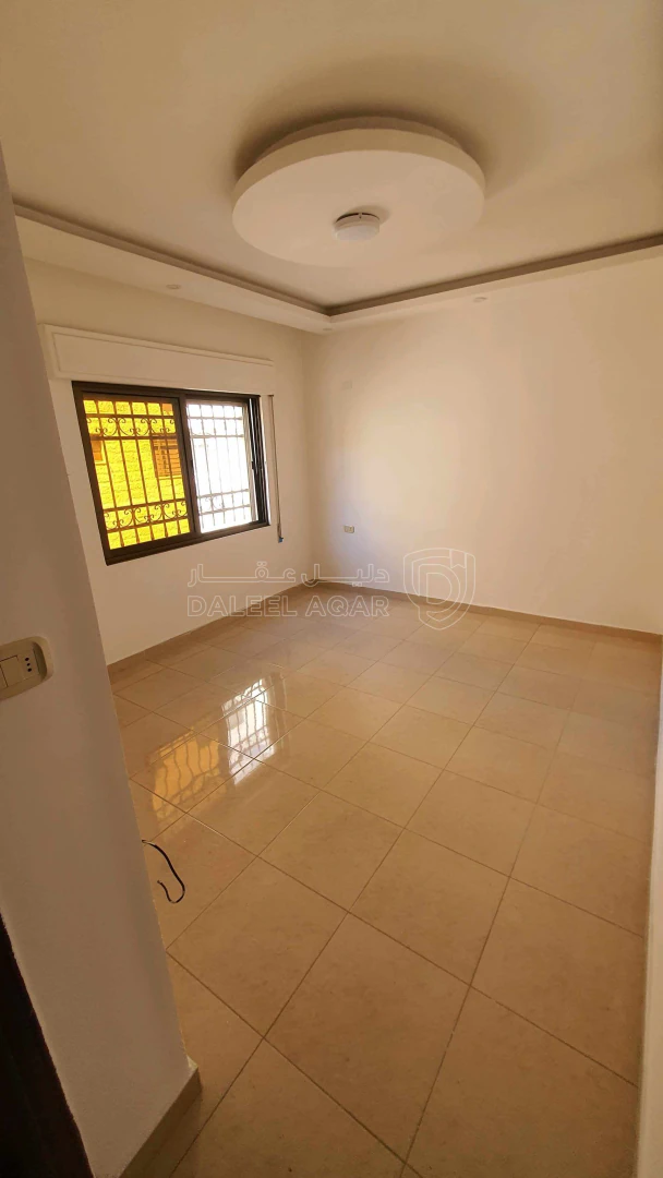 شقة في قرب دوار الزهور - 62,000 دأ - صورة 1