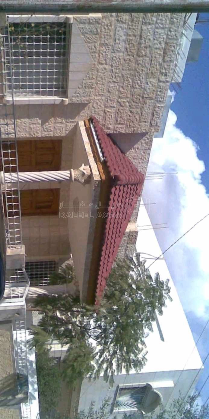فيلا/منزل في المفرق حي الزهور خلف مدرسة حي الزهور سابقاً - 67,000 دأ - صورة 1