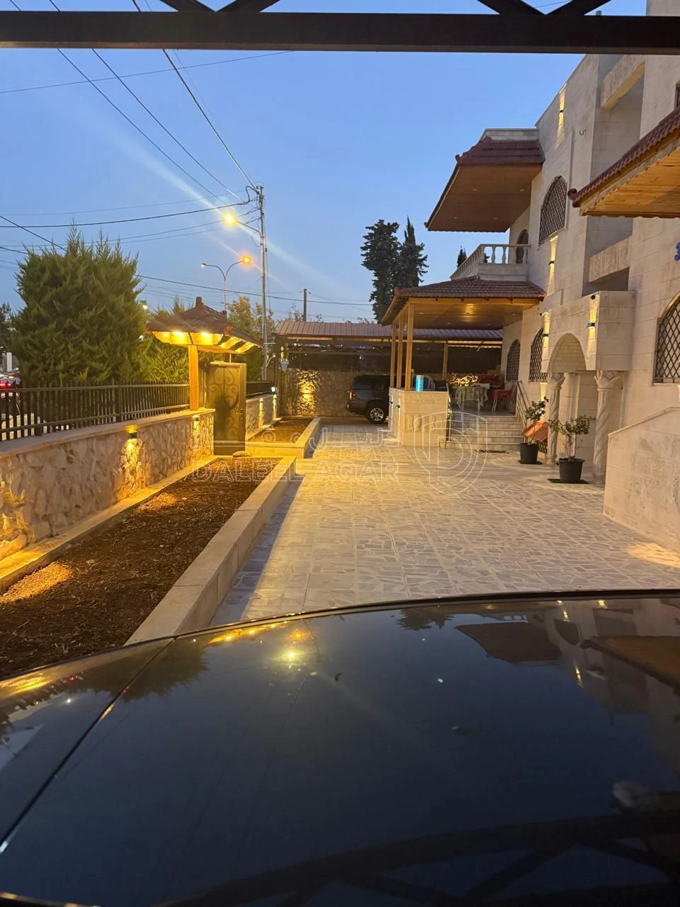 فيلا/منزل في عمان - حي الصحابة  - 750,000 دأ - صورة 5
