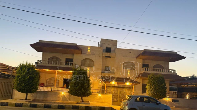 فيلا/منزل في عمان - حي الصحابة  - 750,000 دأ - صورة NaN