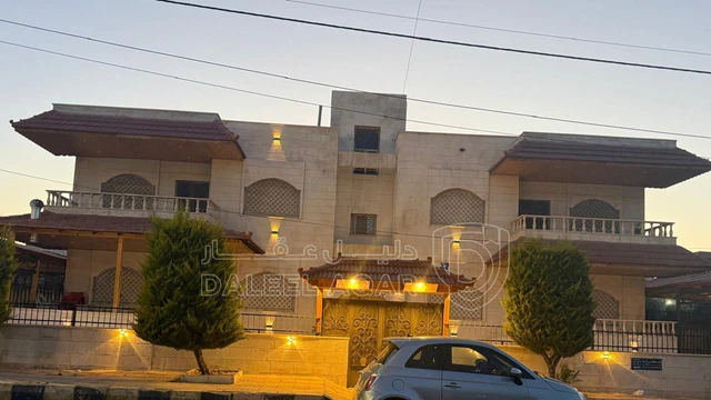 فيلا/منزل - عمان - حي الصحابة  - 750000 دأ