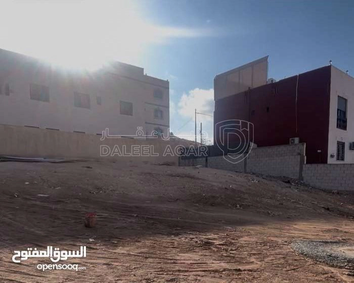 أرض في  ارض بالمستندة الغربية - 30,000 دأ - صورة 1