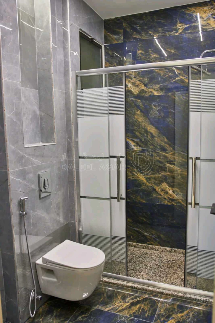 شقة في اربد ايدون شمال صالات السفير - 115,000 دأ - صورة 1