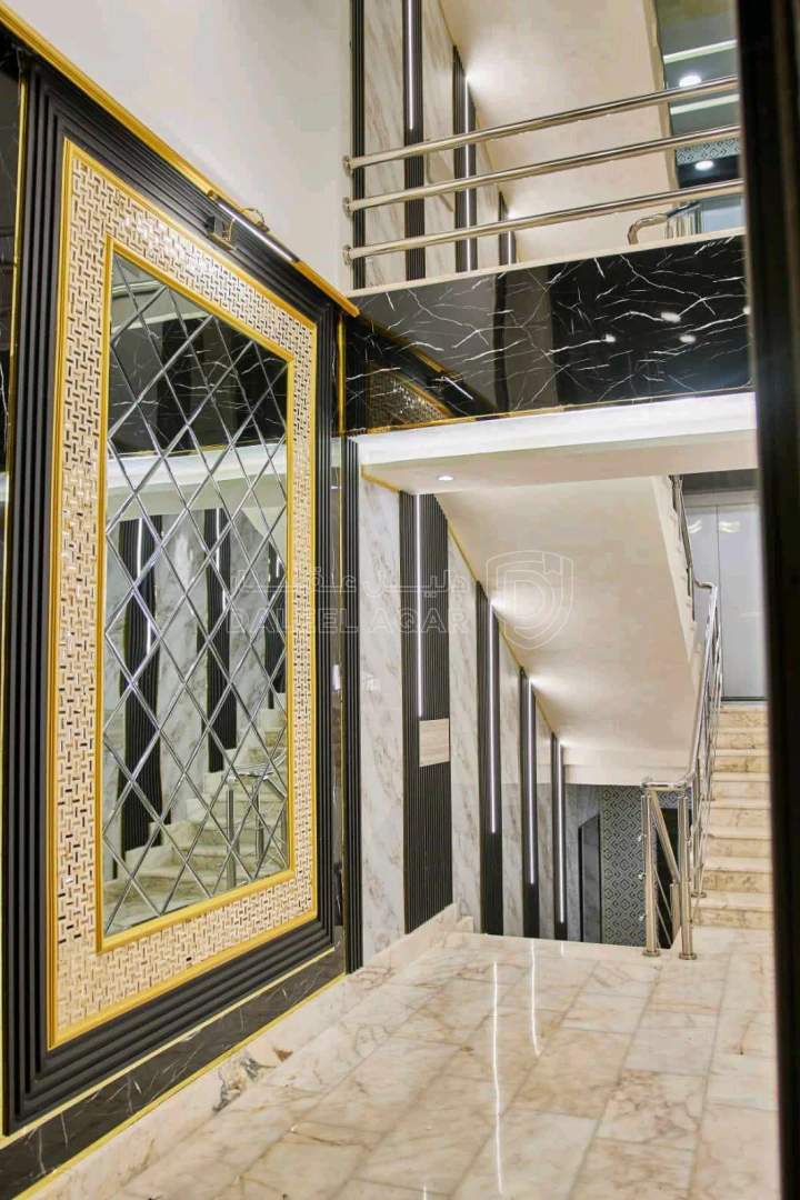 شقة في اربد ايدون شمال صالات السفير - 115,000 دأ - صورة 1