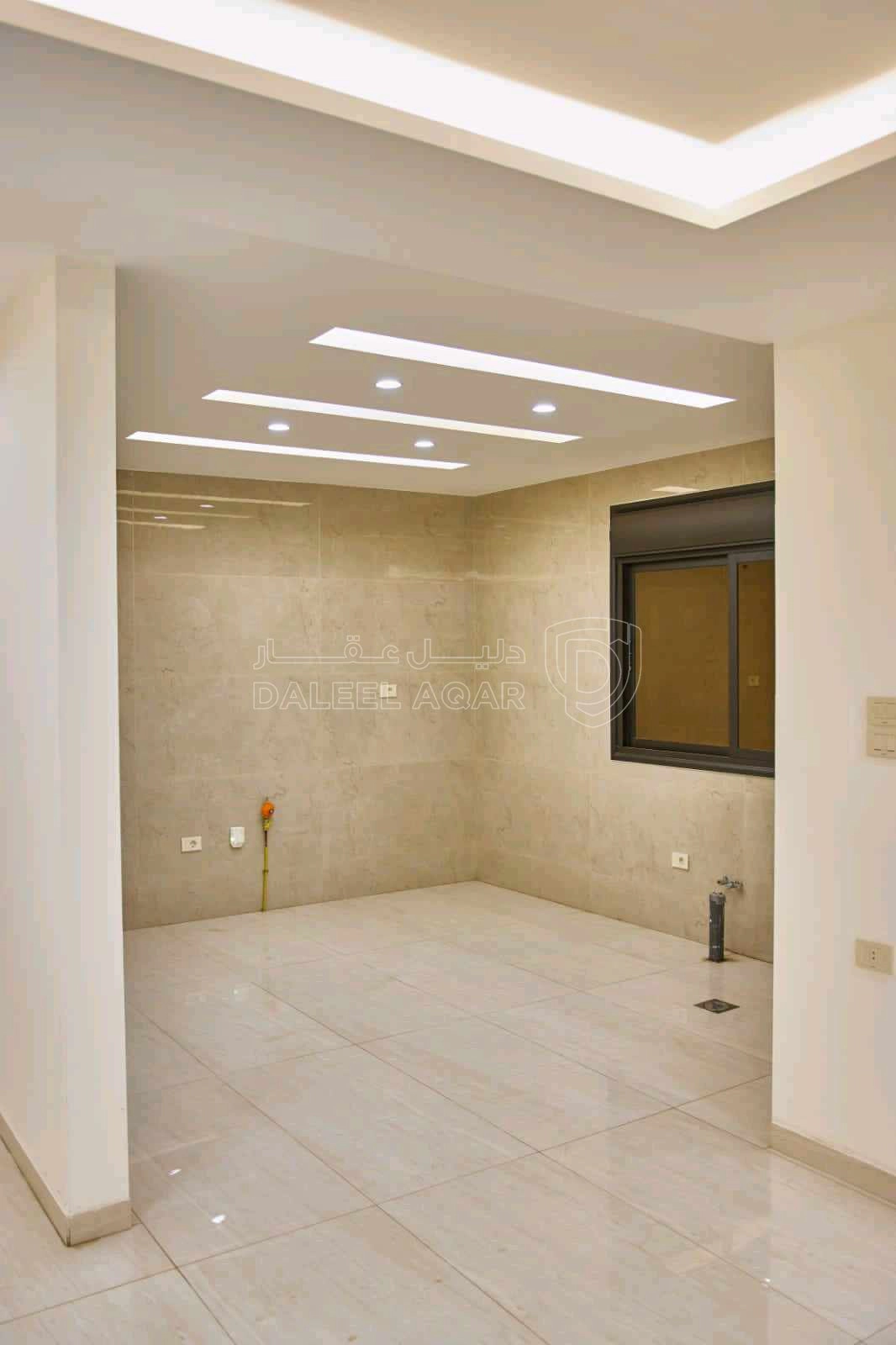 شقة في اربد ايدون شمال صالات السفير - 115,000 دأ - صورة 1