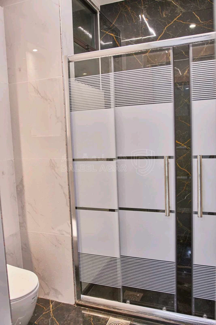 شقة في اربد ايدون شمال صالات السفير - 115,000 دأ - صورة 1