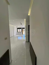 شقة في مقابل جامعة البتراء / طريق المطار / عميش - 79,000 دأ - صورة NaN