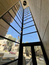 شقة - مقابل جامعة البتراء / طريق المطار / عميش - 79000 دأ