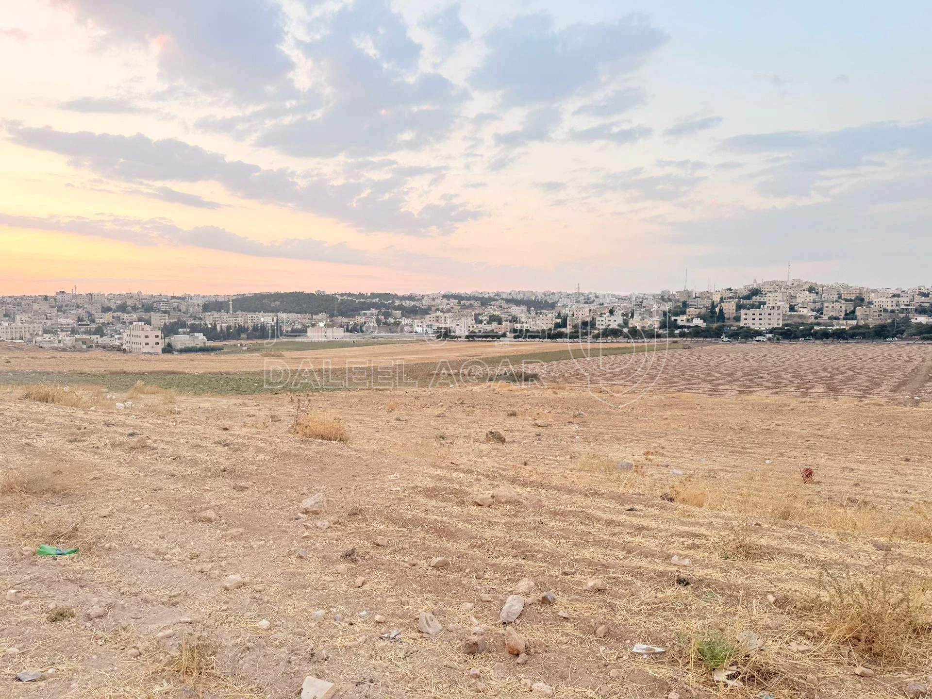 أرض في أرض سكنية للبيع في الجويدة – تنظيم سكن ب - 108,080 دأ - صورة 1
