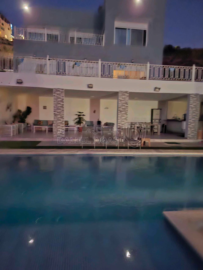 مزرعة/شاليه في طريق عمان حرش المصطبة خلف عسل الطيبات والبان فادي - 170,000 دأ - صورة 1