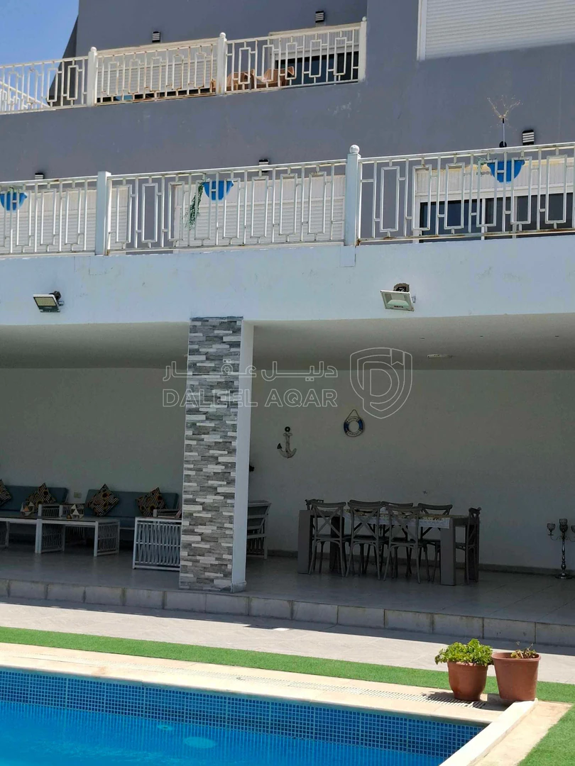 مزرعة/شاليه في طريق عمان حرش المصطبة خلف عسل الطيبات والبان فادي - 170,000 دأ - صورة 1