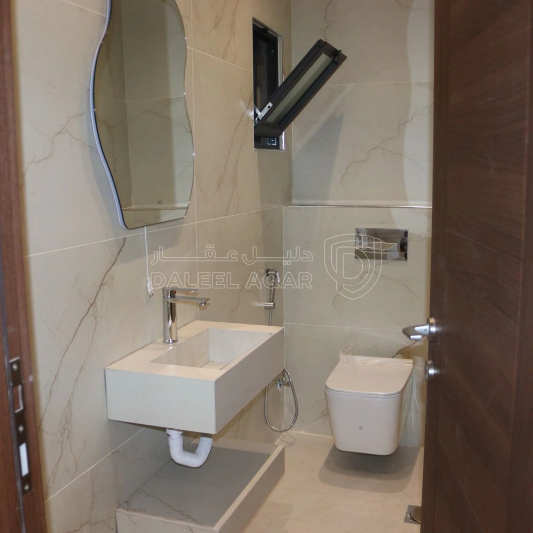 شقة في ثالث مع روف دوبلكس في ابو علندا قرب داور البنزين - 68,000 دأ - صورة 1