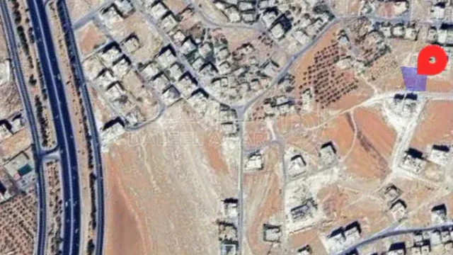 أرض - قطعة ارض مميزه جدا قرب طريق المطار - 550000 دأ
