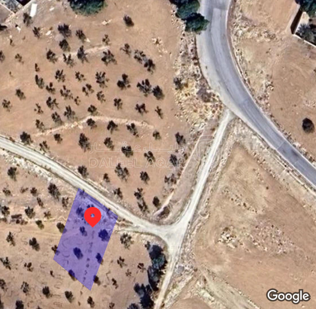 أرض في رجم الشوق قرب شارع الاردن - 37,500 دأ - صورة 1