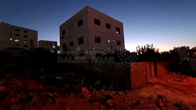 فيلا/منزل في الزرقاء الجديدة البتراوي / حي المسامير  - 190,000 دأ - صورة NaN