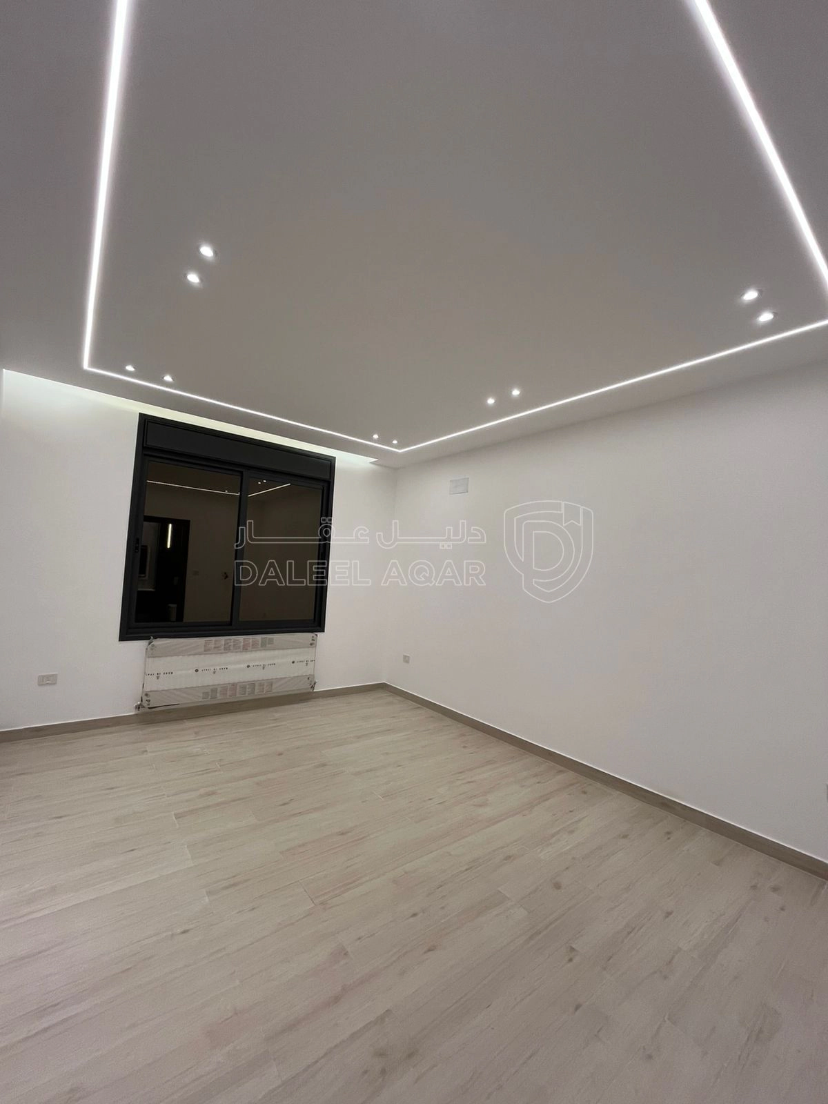 شقة في شقة ملوكية تشطيب فلل اسكان عالية مرج الحمام  - 138,000 دأ - صورة 1