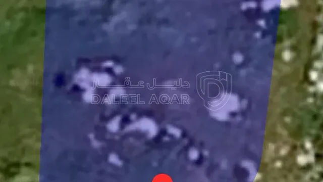أرض في قطعة ارض 502م على شارعين  - 65,000 دأ - صورة 1