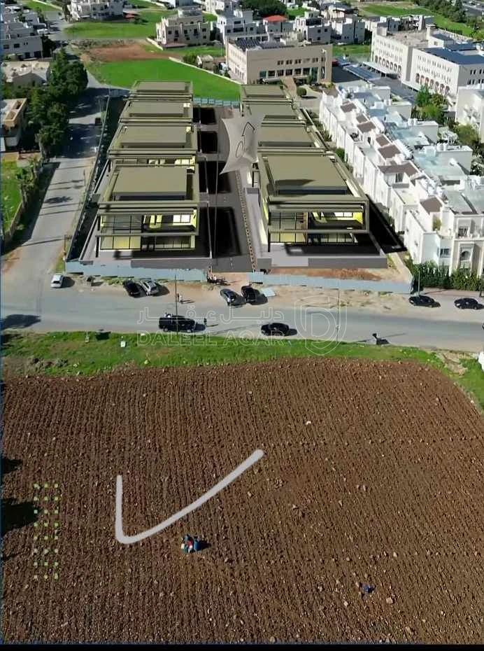 أرض في الظهير خلف مجمع ابو جاموس مقابل العشر فلل  - 1,875,000 دأ - صورة 1