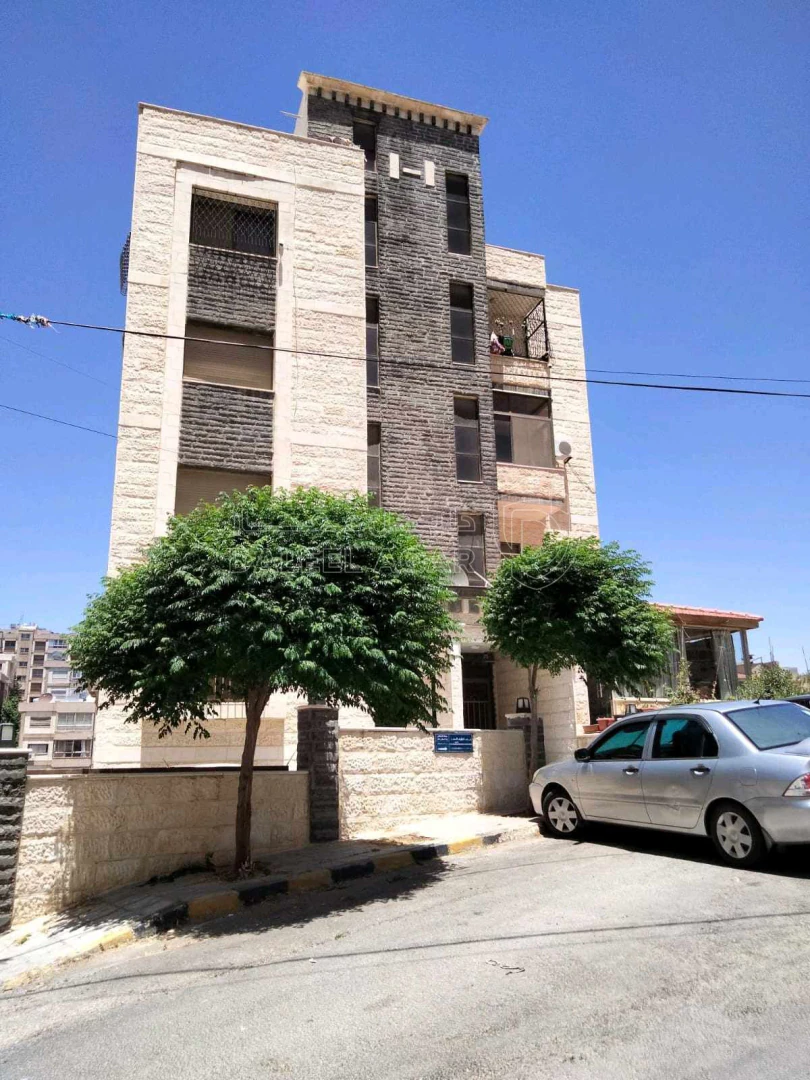 شقة في شقة للبيع- تلاع العلي - 70,000 دأ - صورة 1