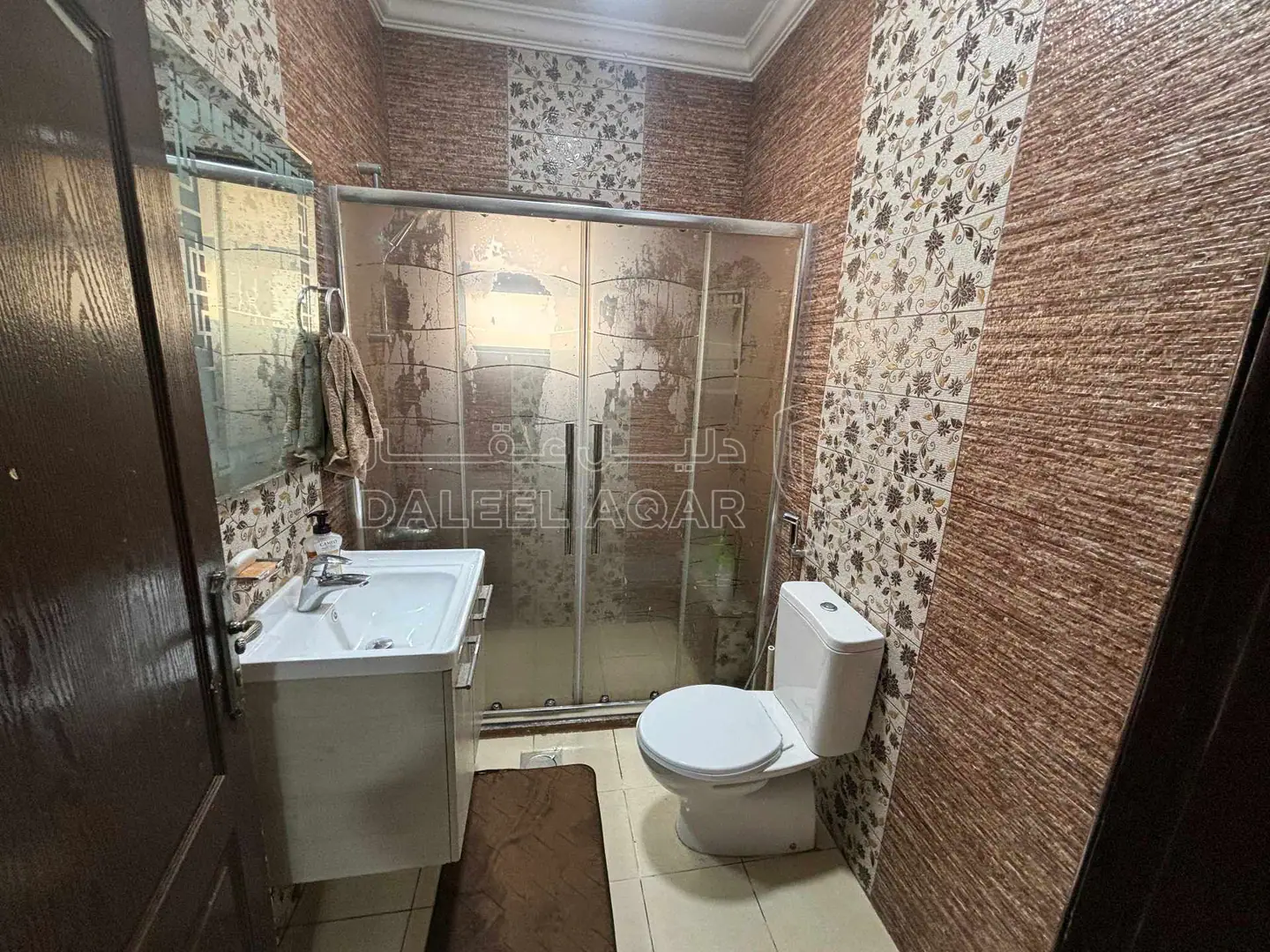 شقة في عمان شفابدران ام حجي. شارع جريس ابراهيم الريحاني ق - 62,000 دأ - صورة 1