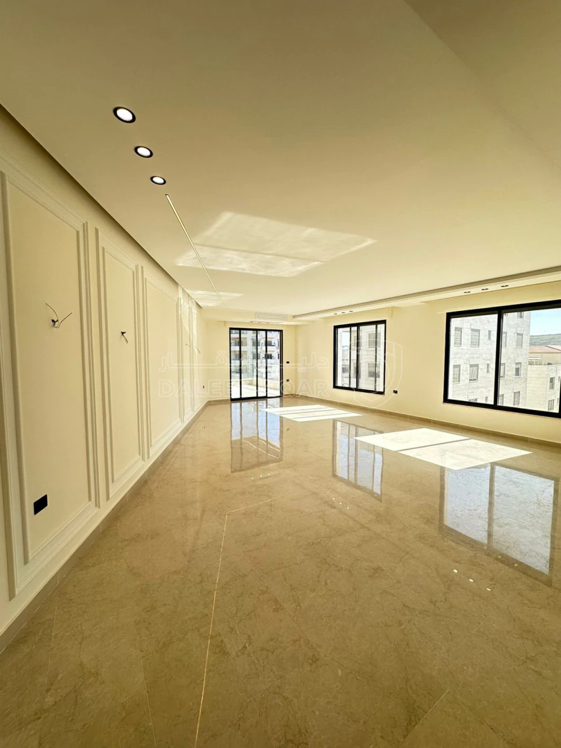 شقة في دير الغبار - خلف سوبر ماركت زيت وزعتر - 295,000 دأ - صورة 1