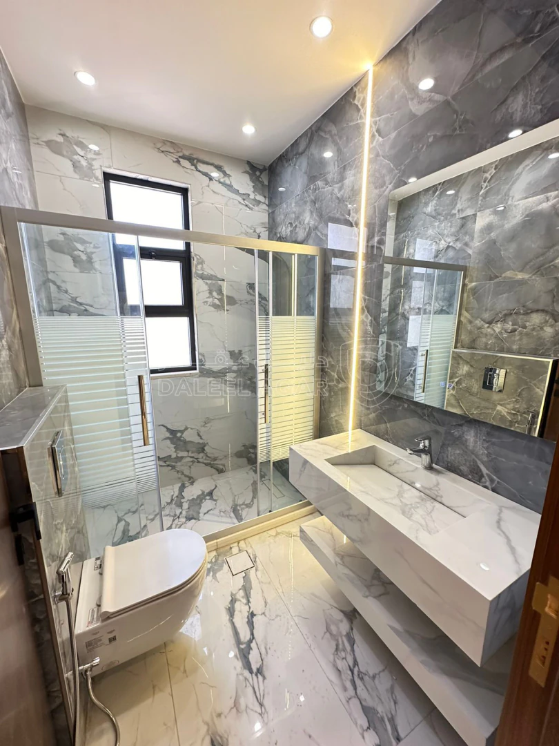 شقة في دير الغبار - خلف سوبر ماركت زيت وزعتر - 295,000 دأ - صورة 1