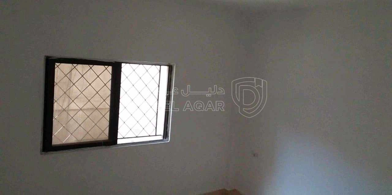 شقة في المنارة شارع ام الكرام  - 17,000 دأ - صورة 1