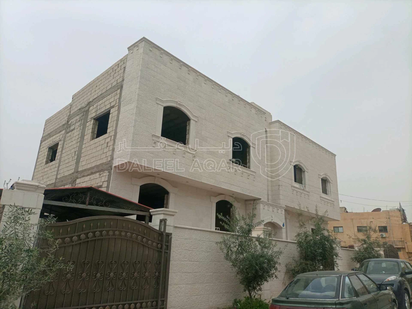 مبنى في عمان جاوا قرب الدوريات الخارجية - 125,000 دأ - صورة 11
