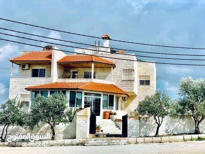 فيلا/منزل في اربد البارحة ابان  - 280,000 دأ - صورة 1
