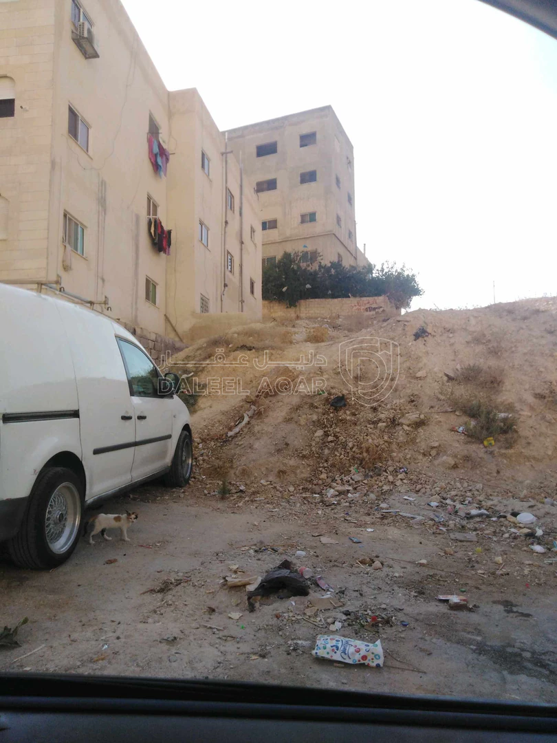أرض في ارض للبيع في حي عدن - 30,000 دأ - صورة 1