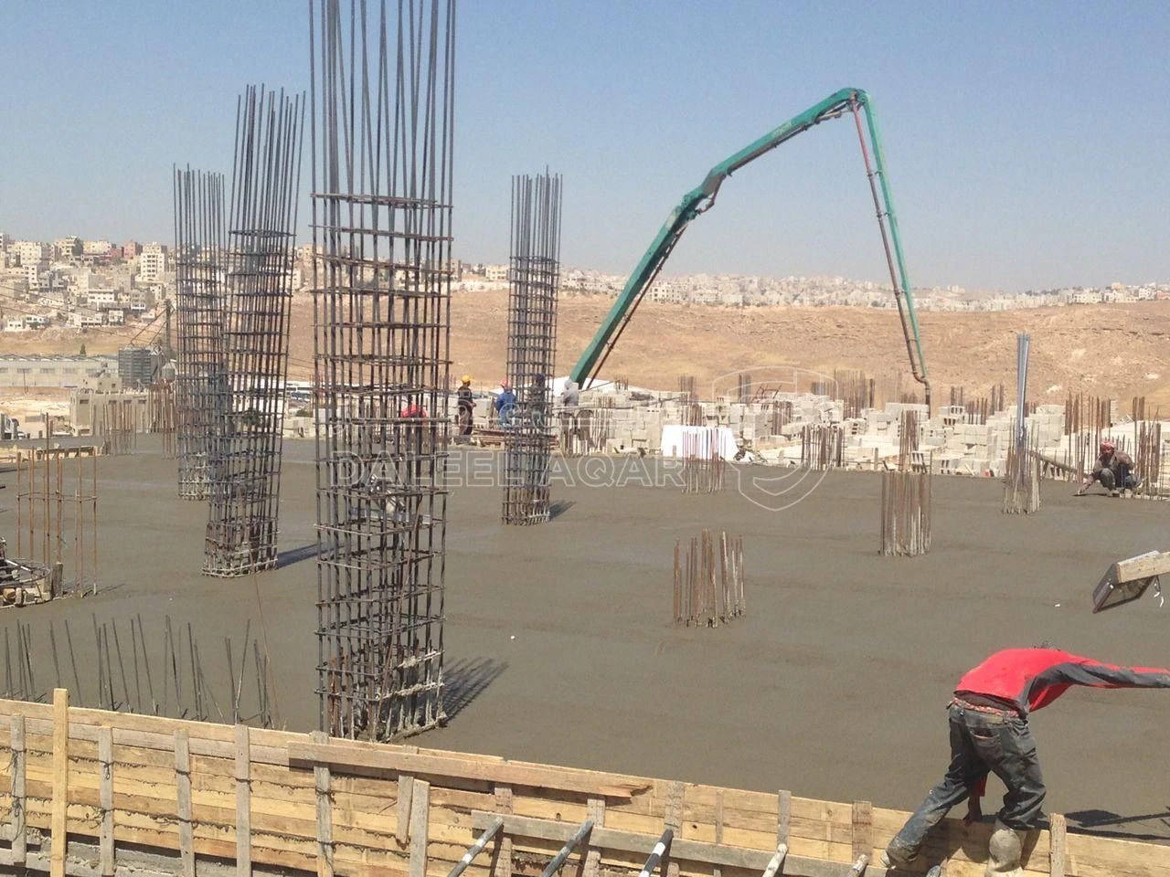 مصنع في استرداد عمان الزرقاء مقابل مخابز الجواد - 1,400,000 دأ - صورة 1